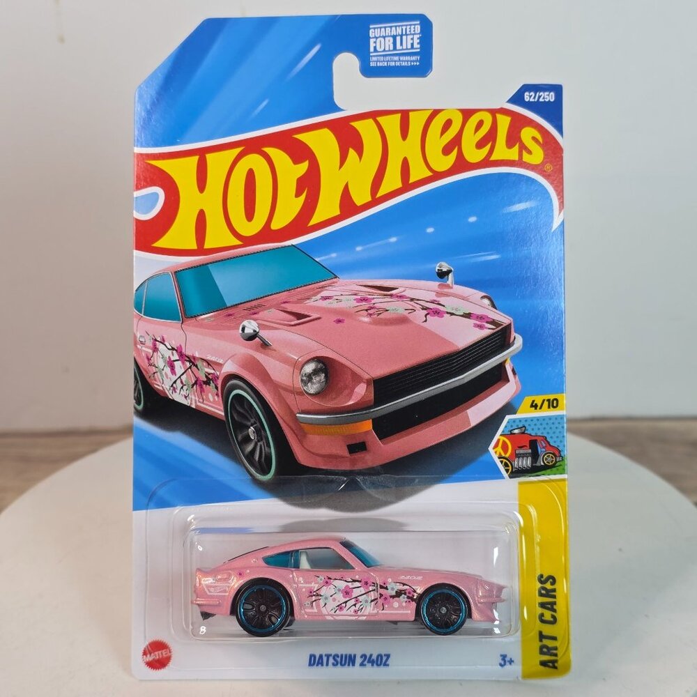 Hot Wheels Datsun 240Z Art Cars Series 62/250 Pink Decorated Collectible Toy Car
